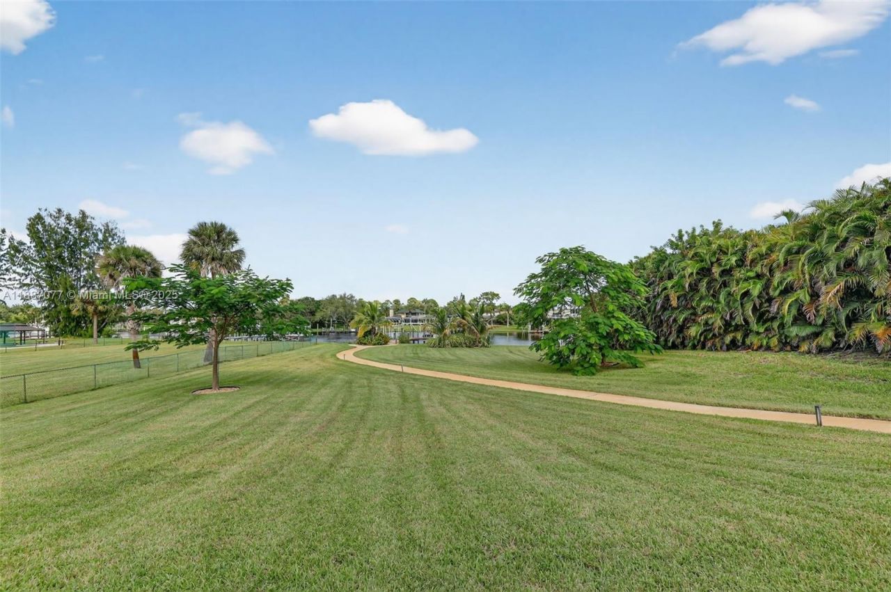 2461 SE North Lookout Boulevard, Port Saint Lucie, FL 34984 Photo