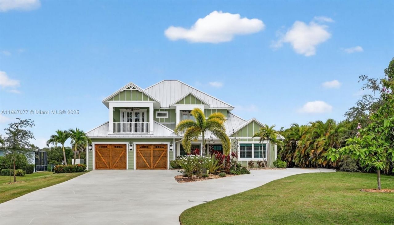 2461 SE North Lookout Boulevard, Port Saint Lucie, FL 34984 Photo