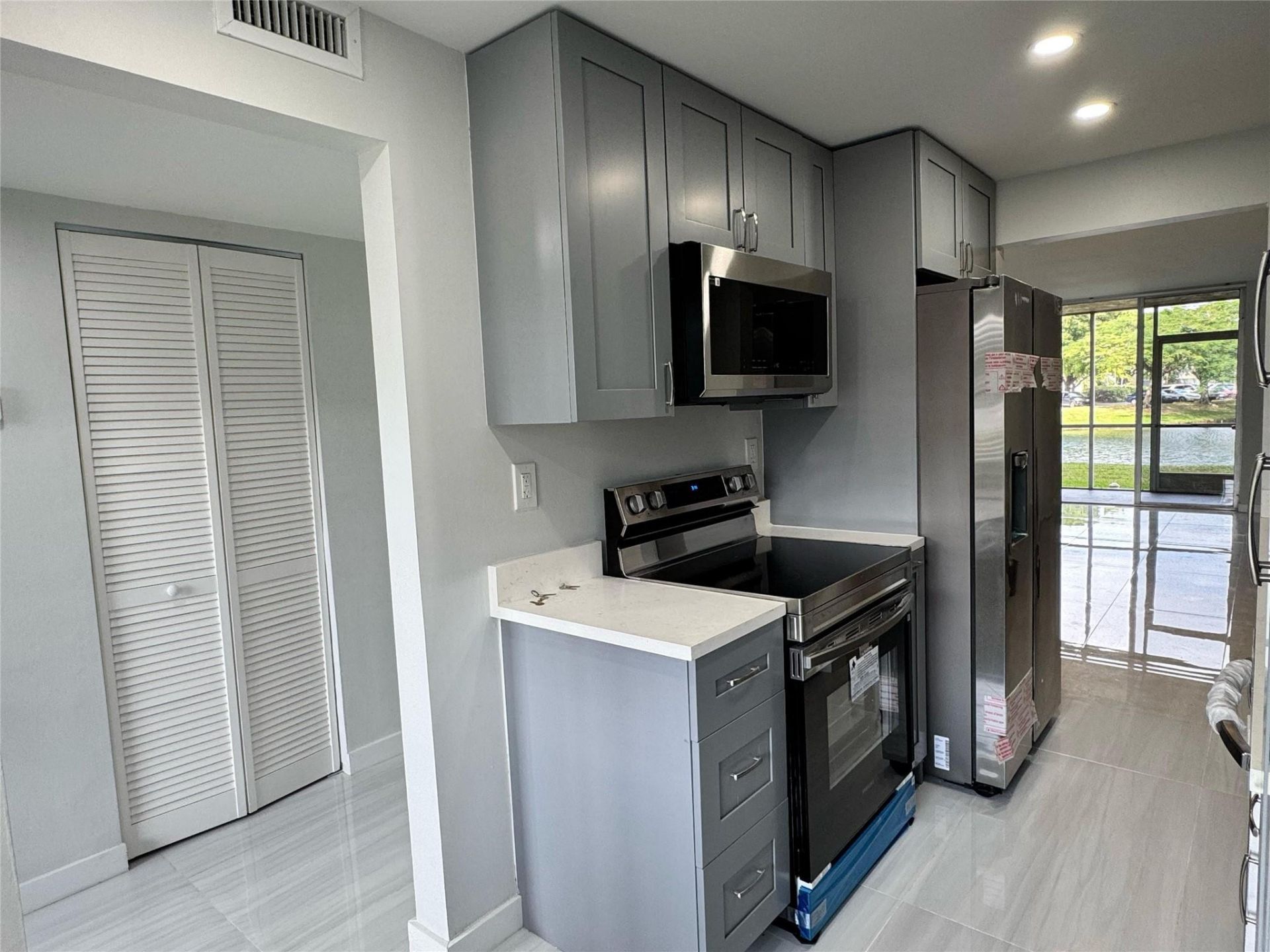 Please Call For Address, Lauderdale Lakes, FL 33319 Photo