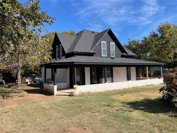 306 E Elm Street, Hinton, OK 73047