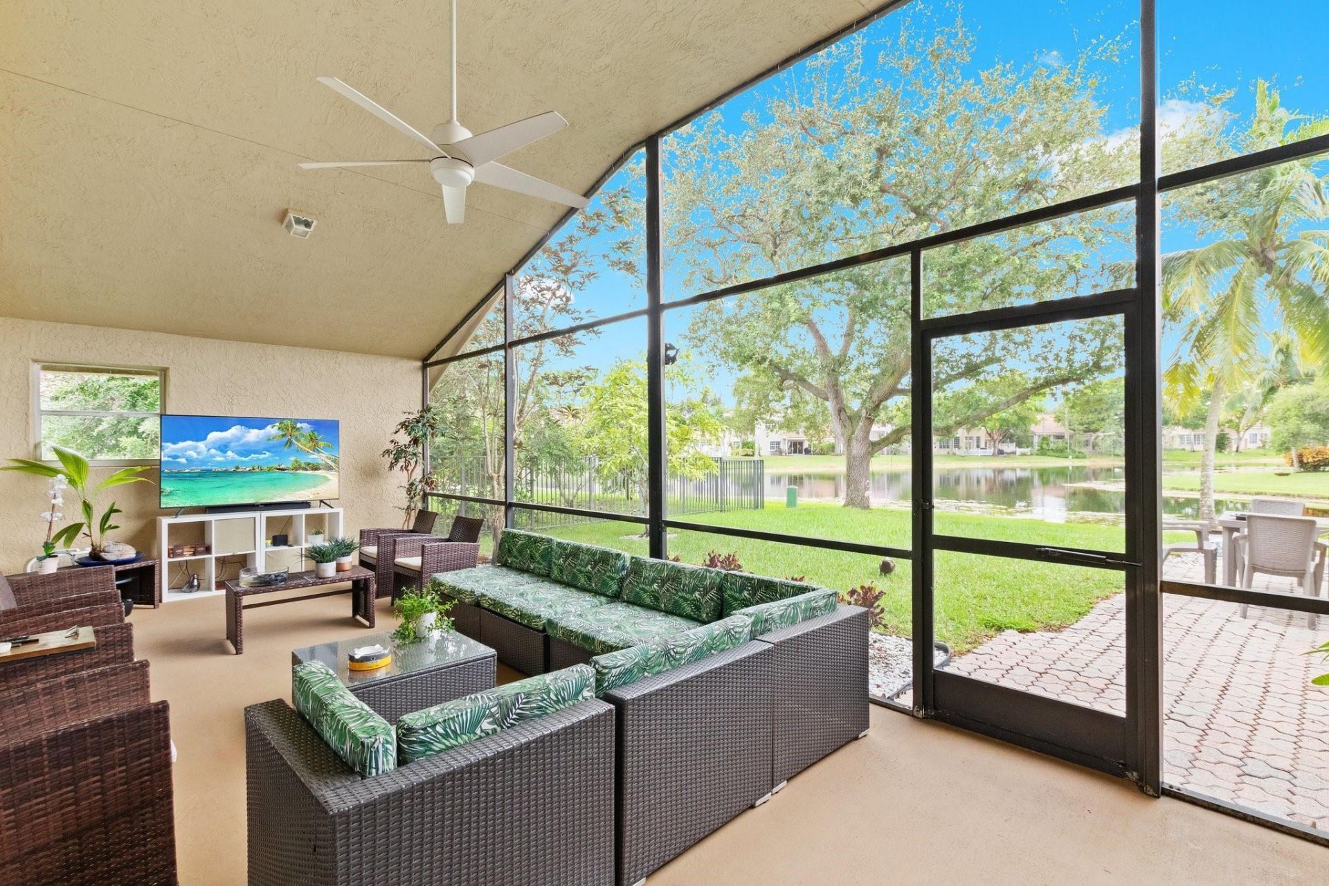 1007 Spoonbill Circle, Weston, FL 33326 Photo