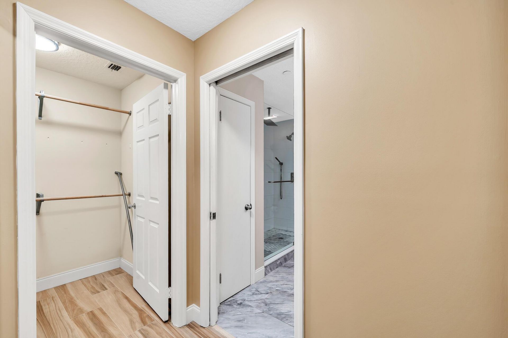 827 Oak Harbour Drive, Juno Beach, FL 33408 Photo