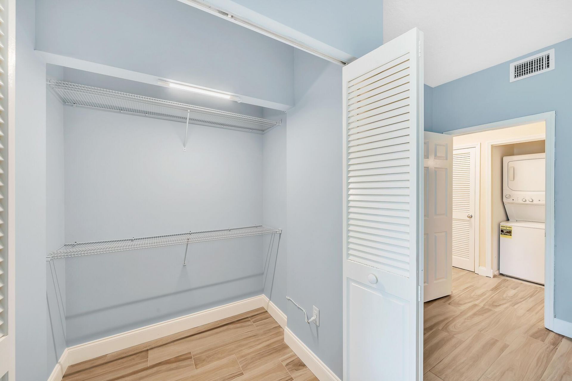 827 Oak Harbour Drive, Juno Beach, FL 33408 Photo