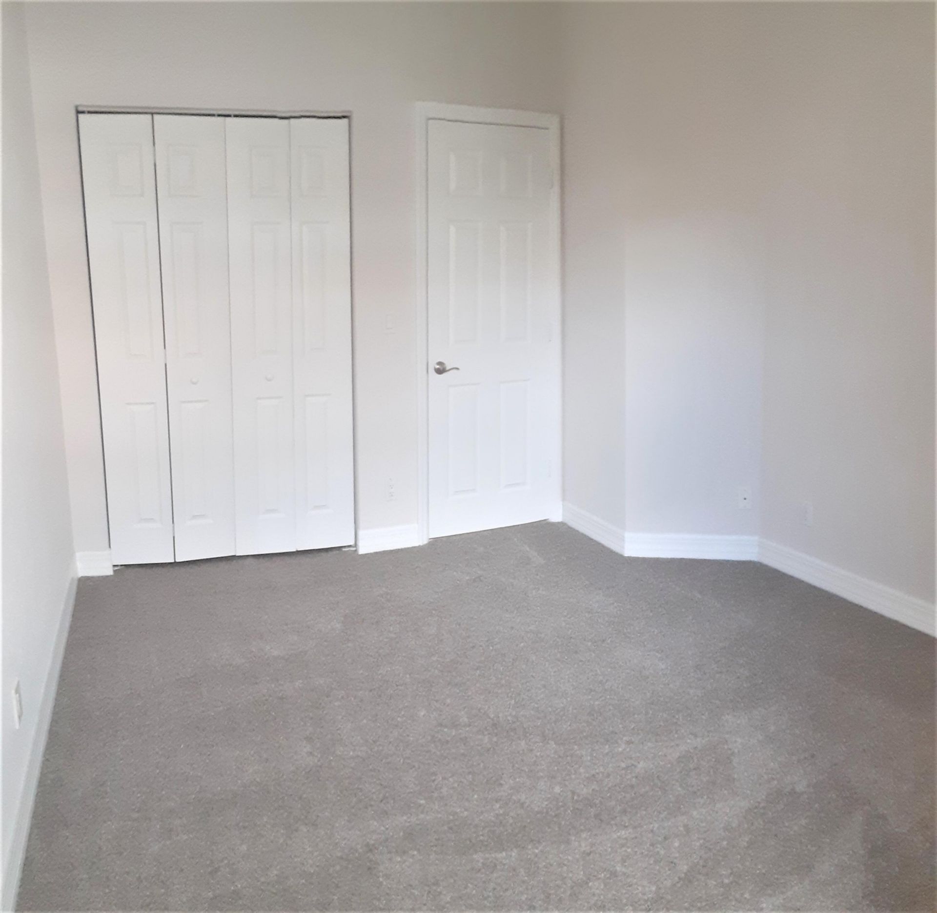 909 NW 18th Avenue, Boca Raton, FL 33486 Photo