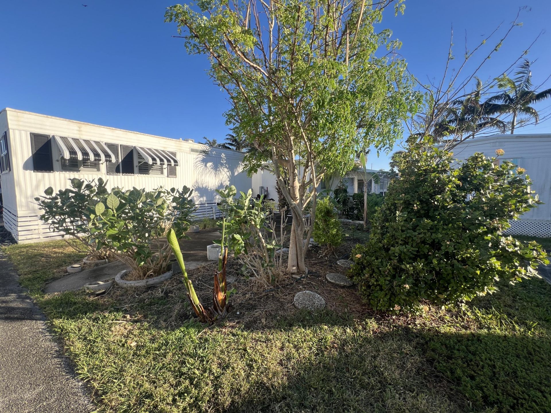 21 Ruthmary Avenue, Unit G, Briny Breezes, FL 33435 Photo