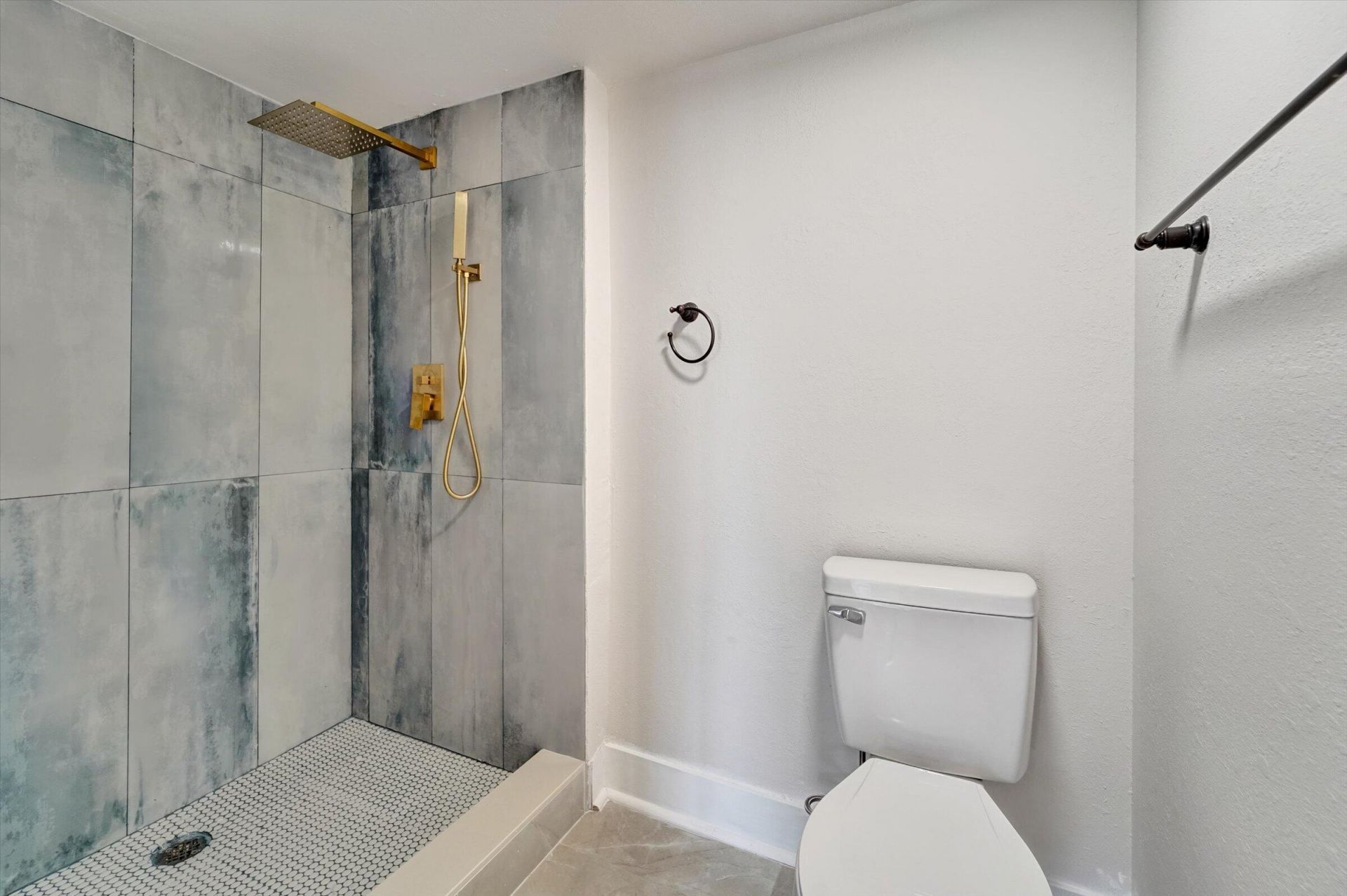 6181 Balboa Circle, Unit 303, Boca Raton, FL 33433 Photo