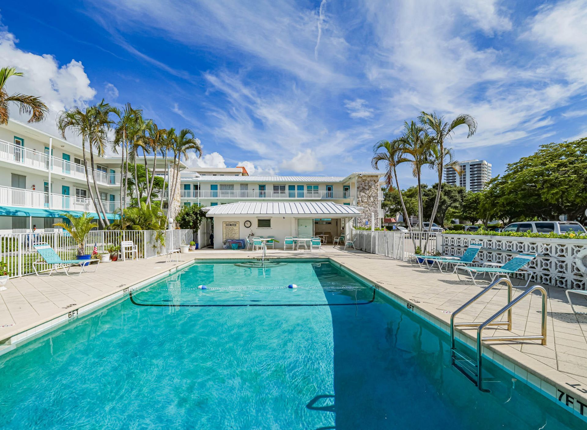 37 Yacht Club Drive, Unit 310, North Palm Beach, FL 33408 Photo