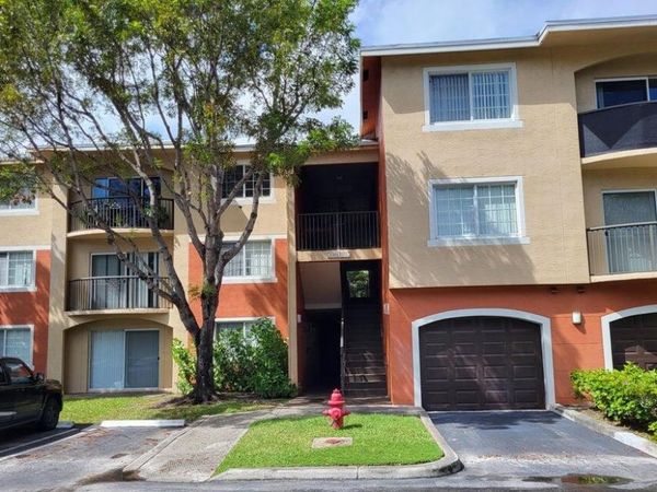 4159 N Haverhill Road, Unit 1307, West Palm Beach, FL 33417