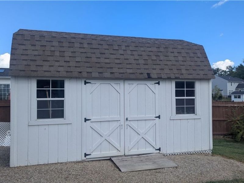 3768 Martins Run Drive, Lorain, OH 44053 Photo 11