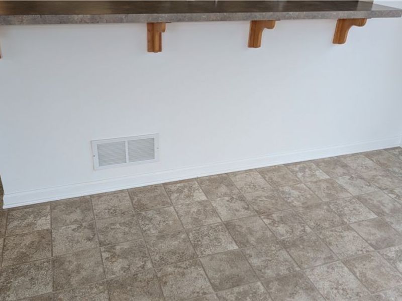 3768 Martins Run Drive, Lorain, OH 44053 Photo 16