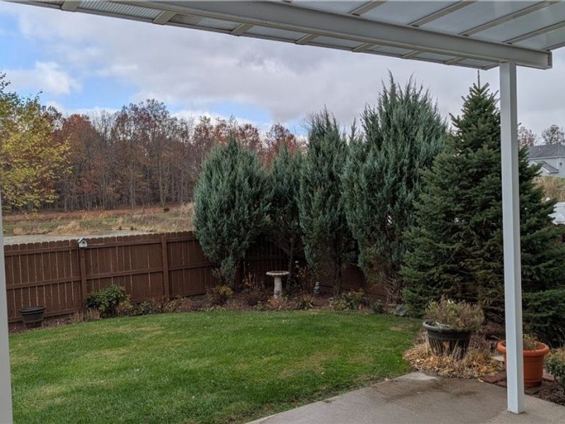 3768 Martins Run Drive, Lorain, OH 44053 Photo 5