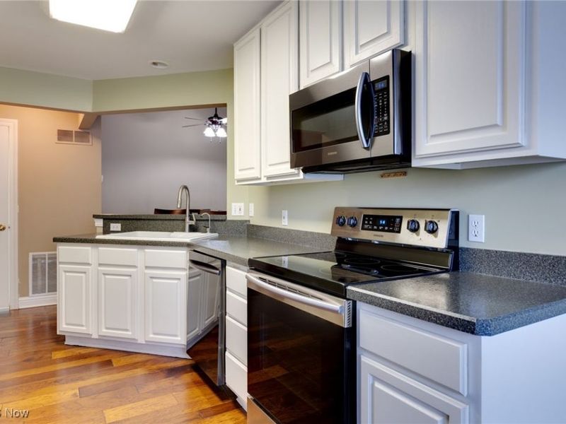 3800 Rosemont Boulevard, Unit 101G, Akron, OH 44333 Photo 17