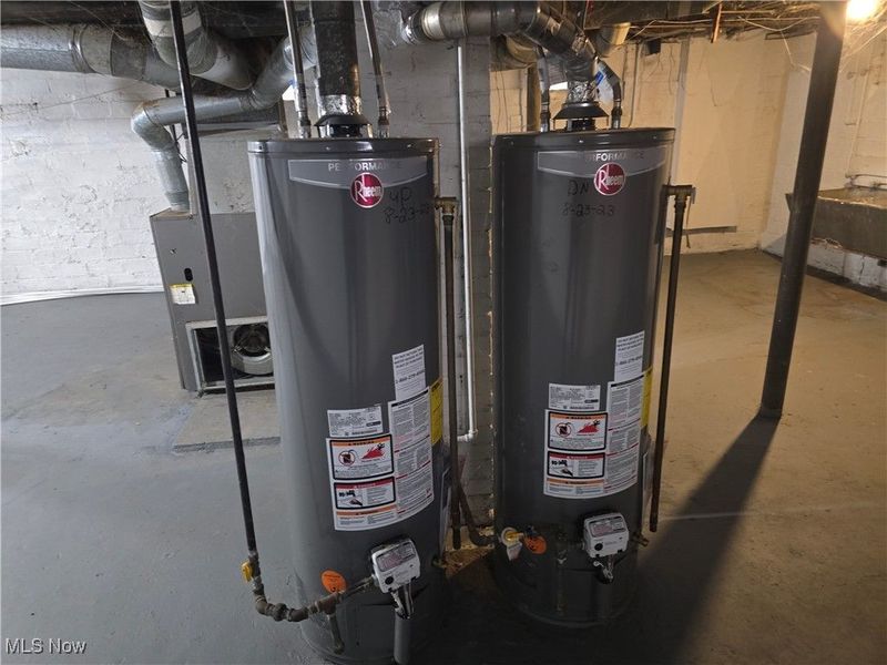 965 E 147th Street, Cleveland, OH 44110 Photo 18