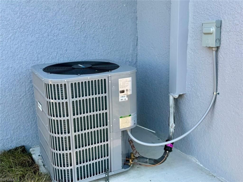 740-742 Gordon Ave S, Lehigh Acres, FL 33973 Photo