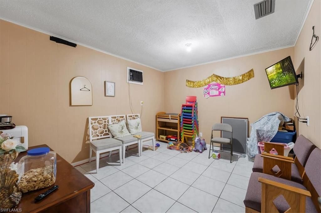 4630 Palm Beach Blvd, Fort Myers, FL 33905 Photo