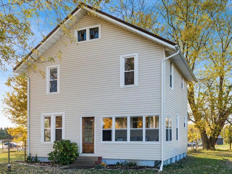 1953 Horns Hill Road NE, Newark, OH 43055 Photo 1