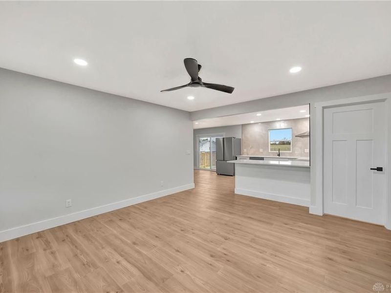 8793 Greenbush Road, Camden, OH 45311 Photo 6