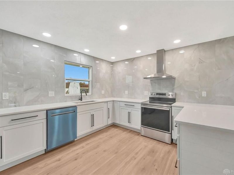 8793 Greenbush Road, Camden, OH 45311 Photo 9