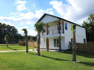 1936 Aichele Drive, North Charleston, SC 29406