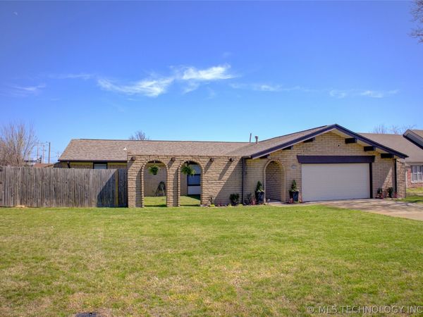 4303 S Lakewood Avenue, Tulsa, OK 74135