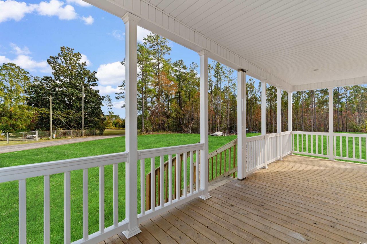 101 Feather Dr Photo 4