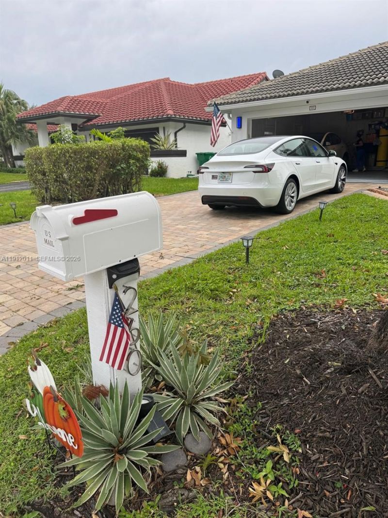 260 NW 121st Ter, Coral Springs, FL 33071 Photo