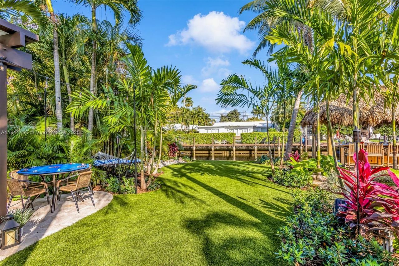 2004 NE 17th Way, Fort Lauderdale, FL 33305 Photo