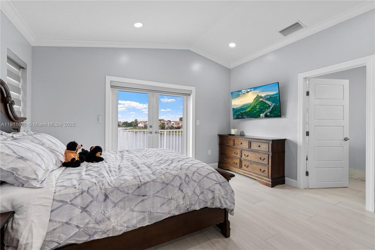 5262 SW 153rd Ct, Miami, FL 33185 Photo