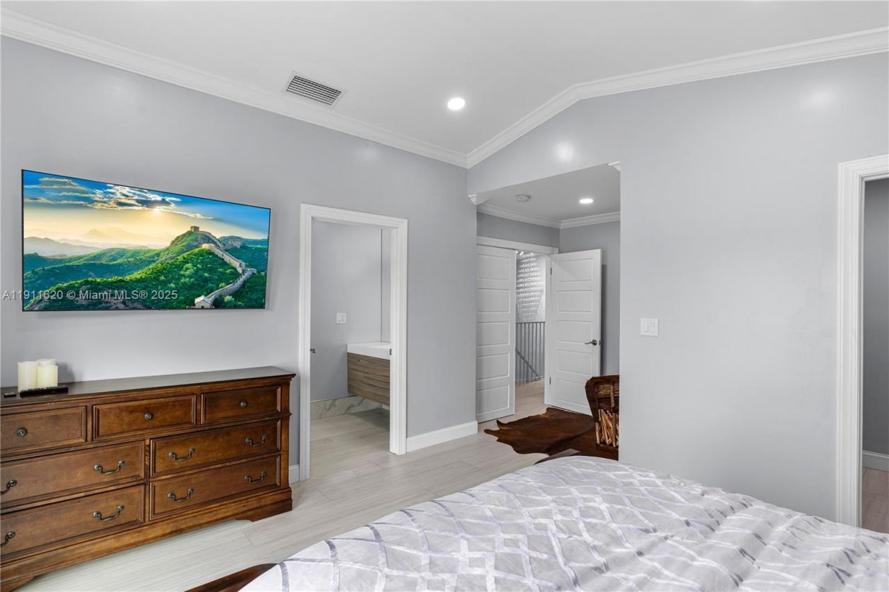 5262 SW 153rd Ct, Miami, FL 33185 Photo