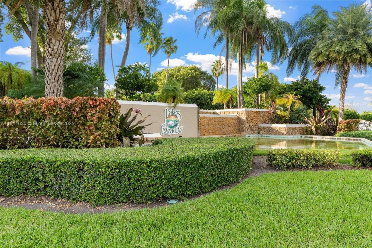 5262 SW 153rd Ct, Miami, FL 33185 Photo