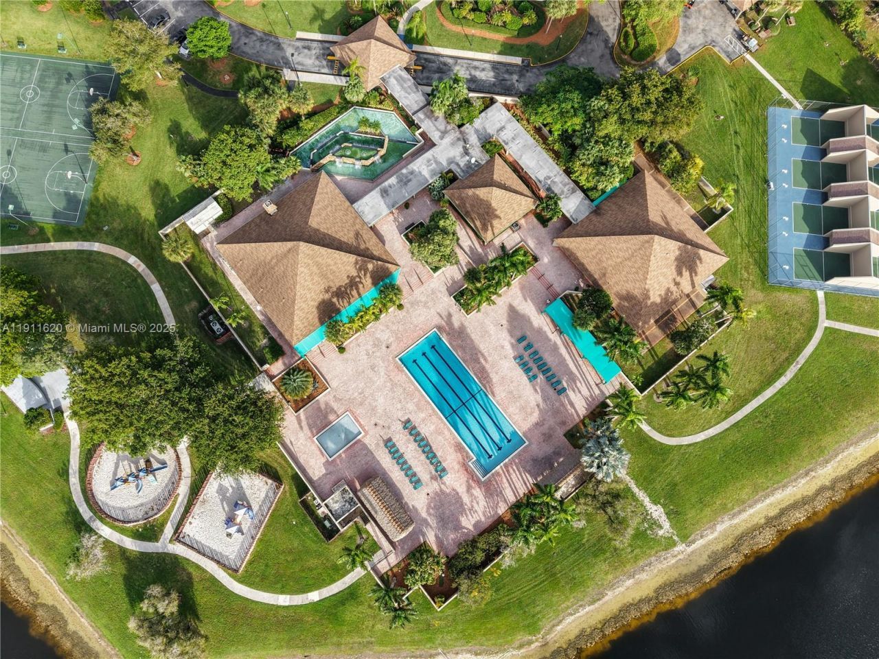 5262 SW 153rd Ct, Miami, FL 33185 Photo