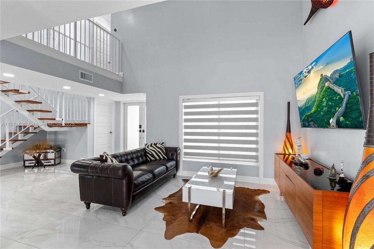 5262 SW 153rd Ct, Miami, FL 33185 Photo