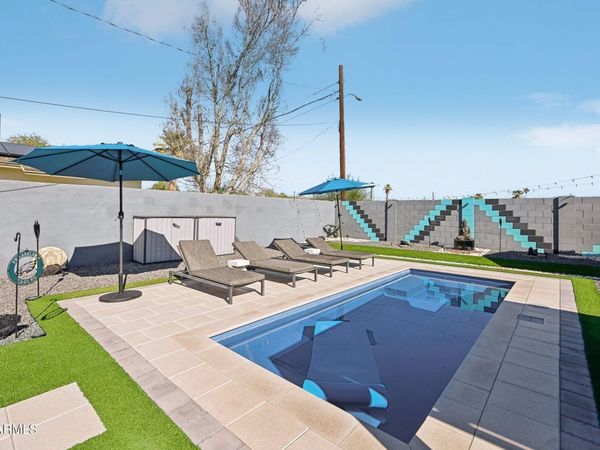 2101 N 25TH Place, Phoenix, AZ 85008