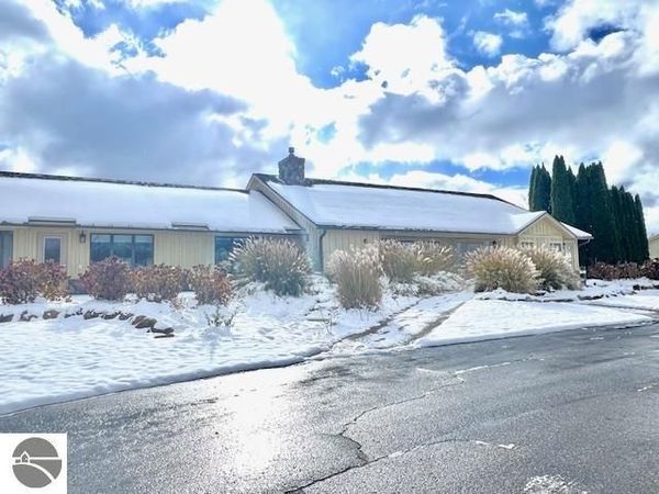 6700 Matheson Road N, Northport, MI 49670