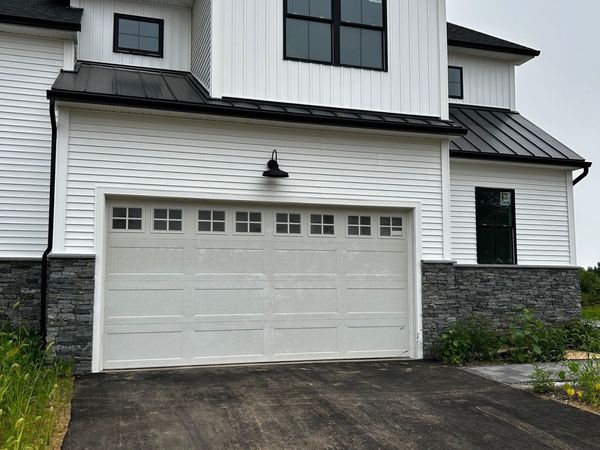 22 village, Unit 22, Guilford, CT 06437