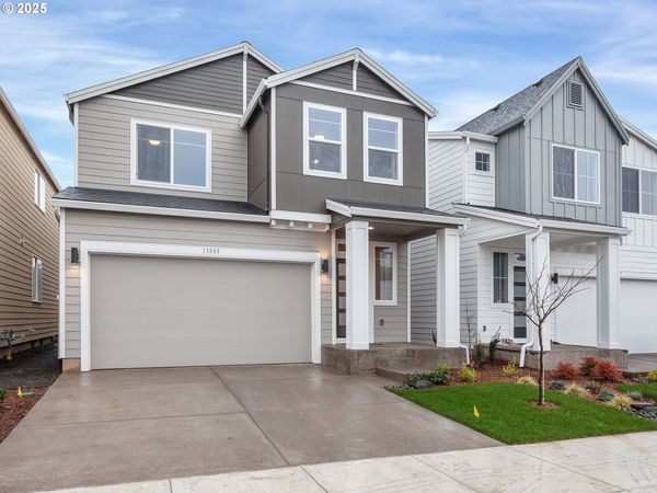 13885 SW 174TH AVE, Tigard, OR 97140
