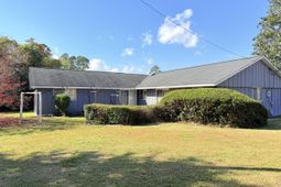 675 Alexander Drive photo 4