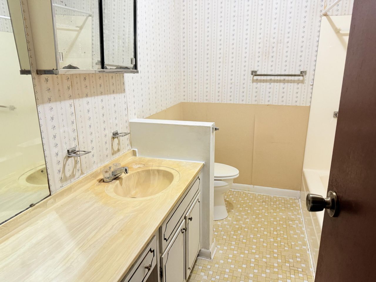 675 Alexander Drive Photo 22