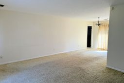 675 Alexander Drive photo 4