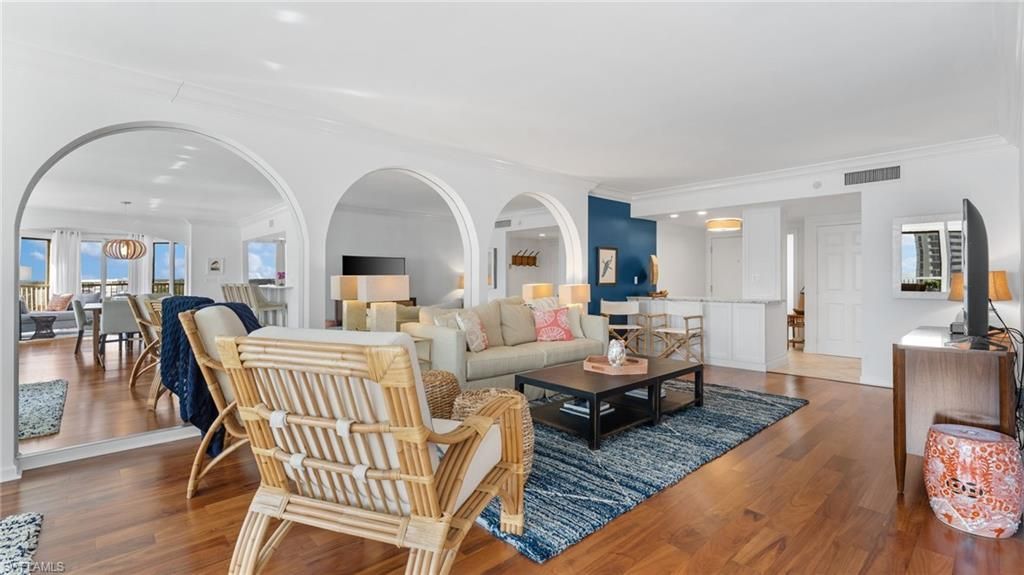 4051 Gulf Shore Blvd N, Unit 1006, Naples, FL 34103 Photo