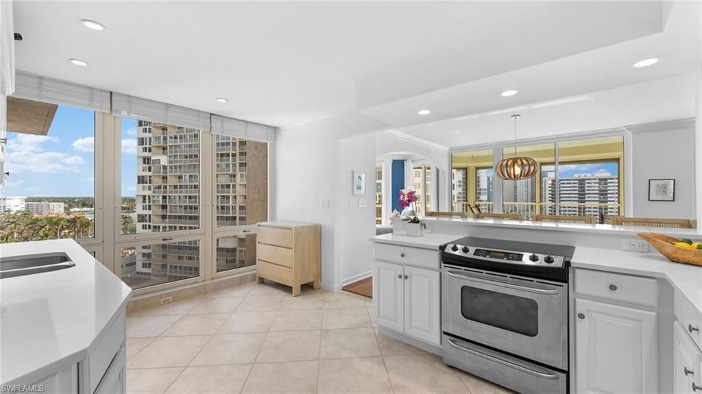 4051 Gulf Shore Blvd N, Unit 1006, Naples, FL 34103 Photo