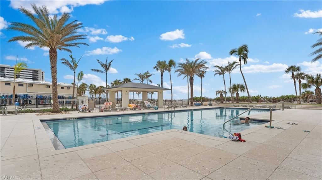 4051 Gulf Shore Blvd N, Unit 1006, Naples, FL 34103 Photo