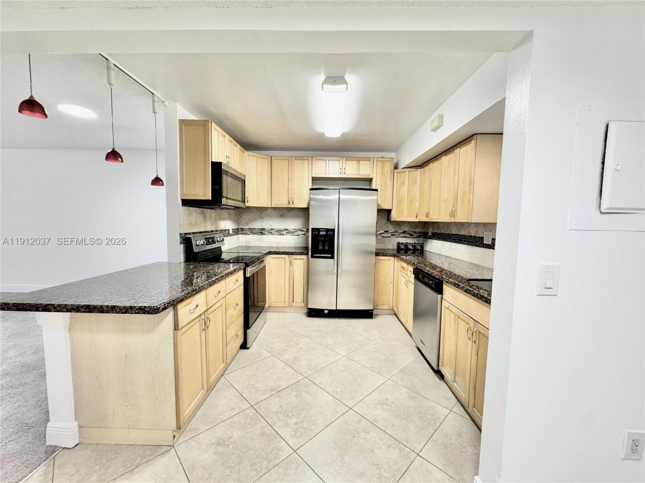 8632 NW 34th Pl, Unit C207, Sunrise, FL 33351 Photo