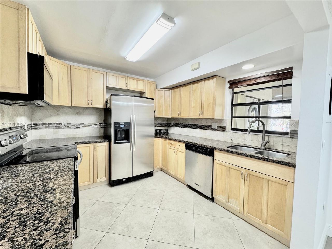 8632 NW 34th Pl, Unit C207, Sunrise, FL 33351 Photo