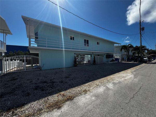 228 Orchid St, Tavernier, FL 33070
