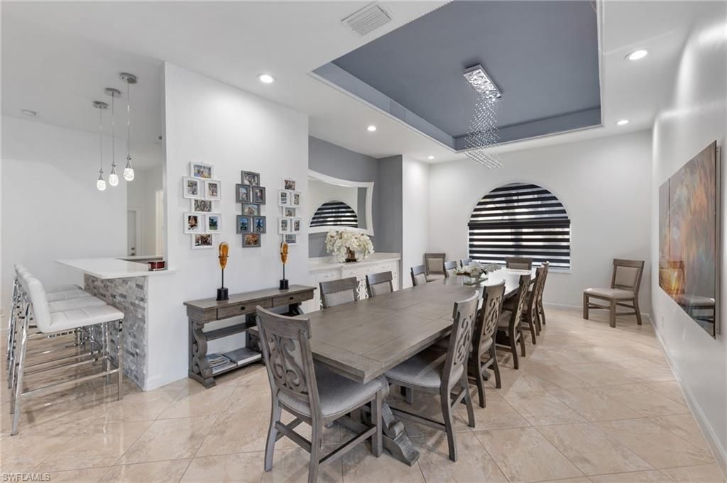 837 SW 22nd Ter, Cape Coral, FL 33991 Photo