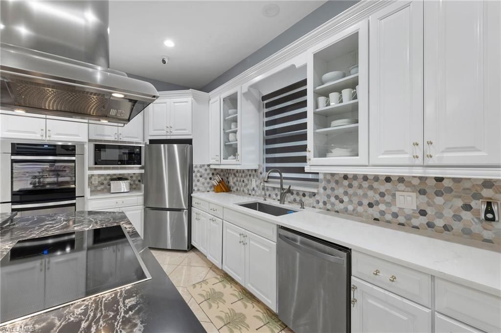 837 SW 22nd Ter, Cape Coral, FL 33991 Photo