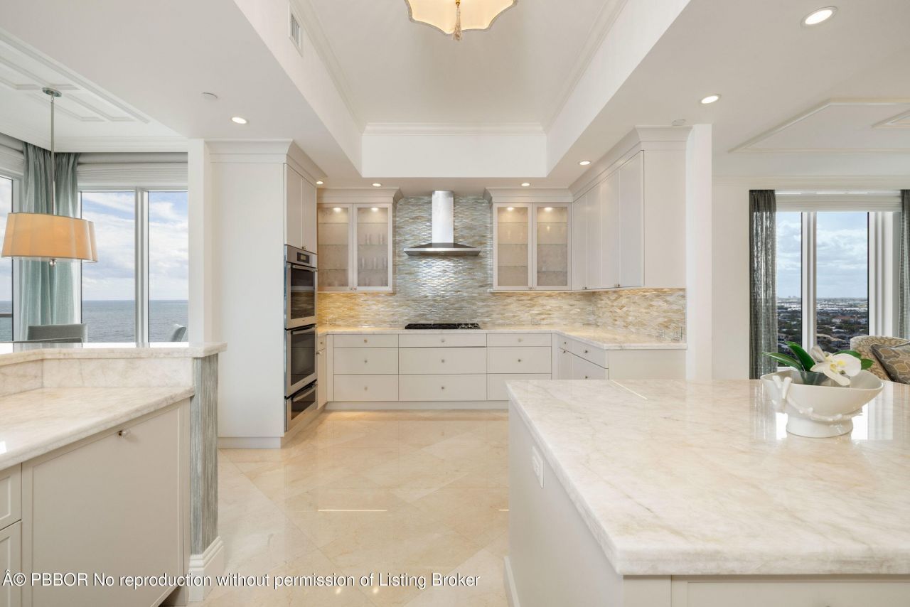 5050 N Ocean Drive, Unit 1502, Riviera Beach, FL 33404 Photo