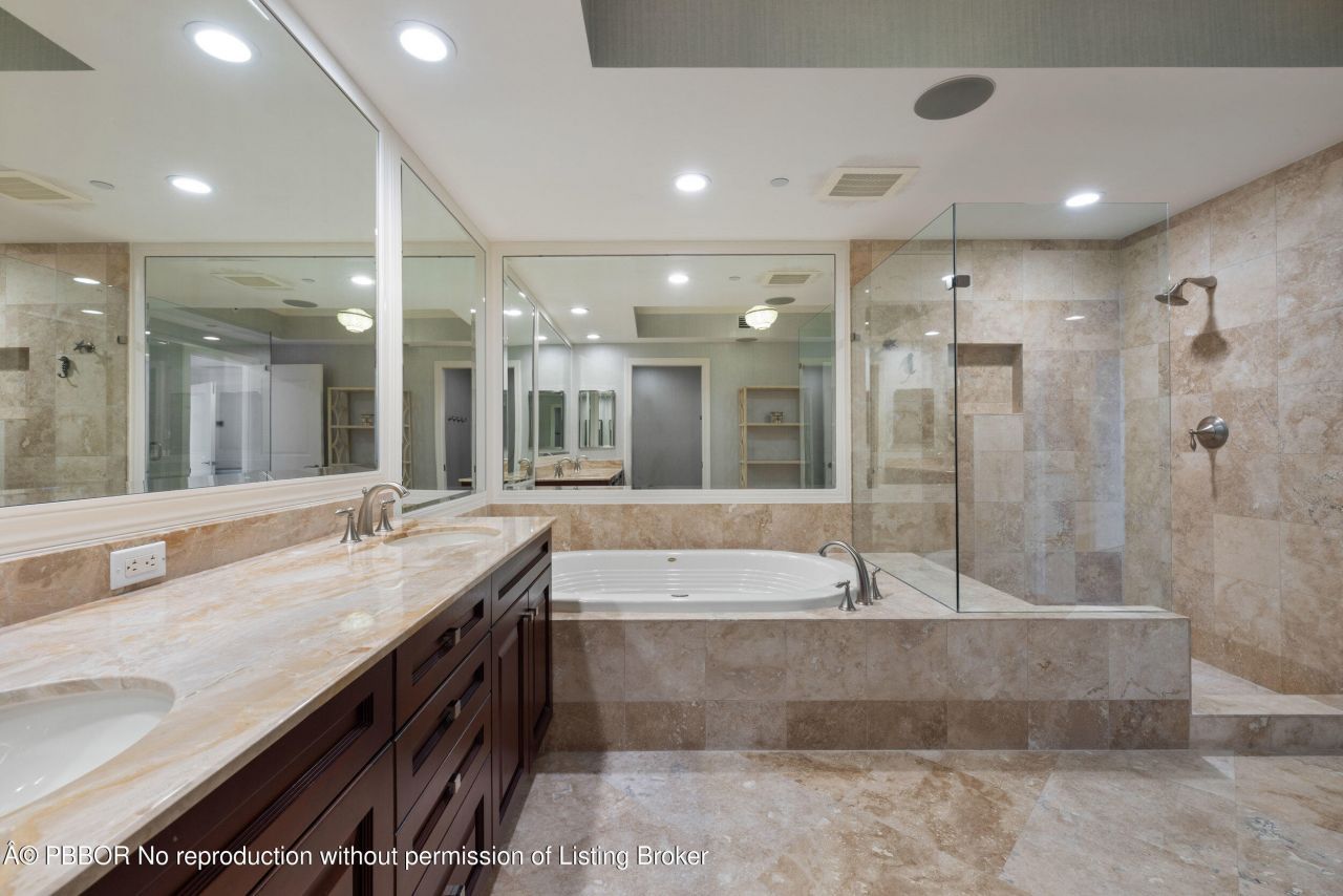 5050 N Ocean Drive, Unit 1502, Riviera Beach, FL 33404 Photo