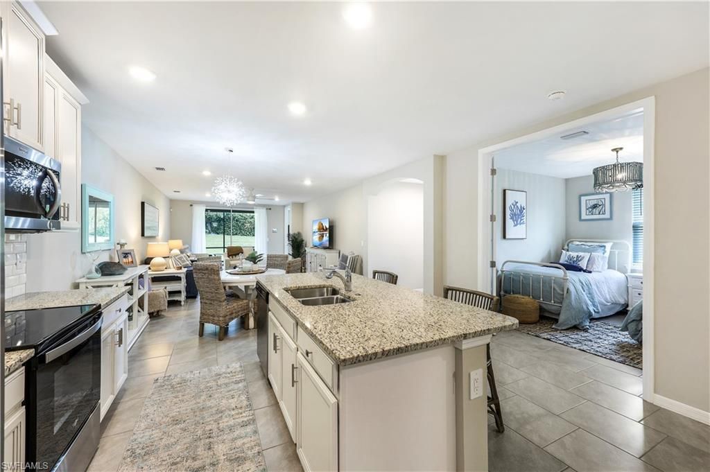 14551 Edgewater Cir, Naples, FL 34114 Photo